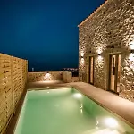 Mani Luxury And In With Private Pools Отель *