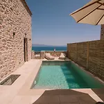 Mani Luxury And In With Private Pools * Гитион