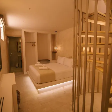 Hotel Mani Luxury And In With Private Pools *