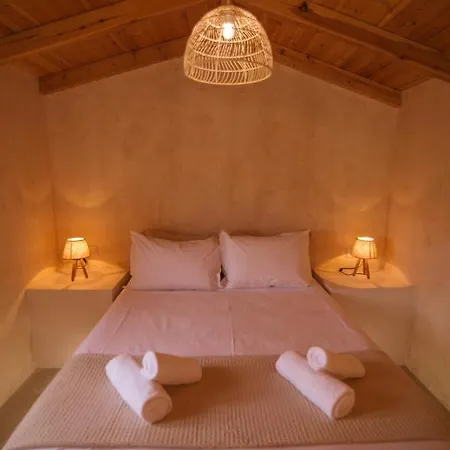 Mani Luxury And In With Private Pools *