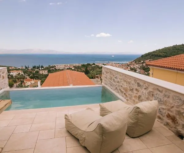 Mani Luxury And In With Private Pools Hotel Gythio