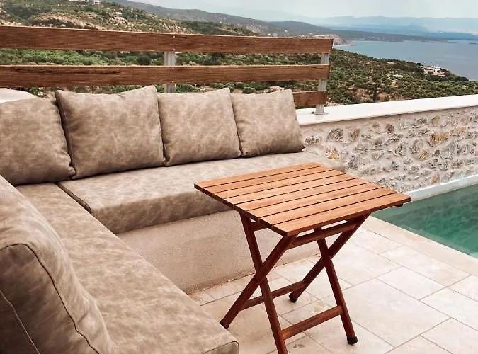 Mani Luxury And In With Private Pools Hotel *