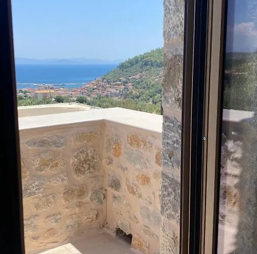 Hotel Mani Luxury And In With Private Pools