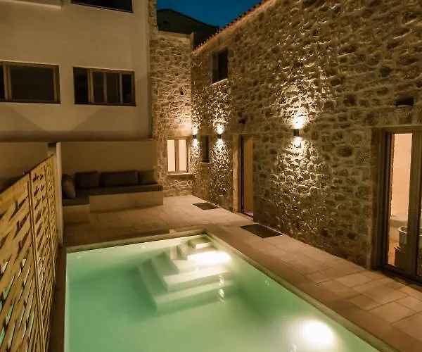 Mani Luxury And In With Private Pools Hotel