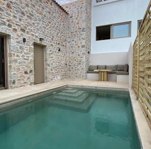Mani Luxury And In With Private Pools Hotel Gythio