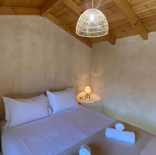 Mani Luxury And In With Private Pools * Gythio