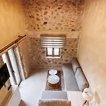 Mani Luxury And In With Private Pools Hotel *