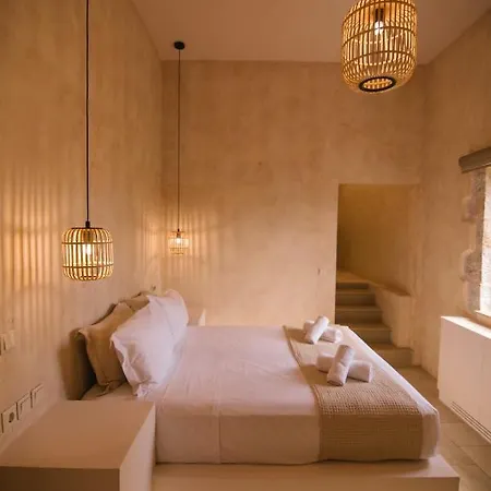 Отель Mani Luxury And In With Private Pools