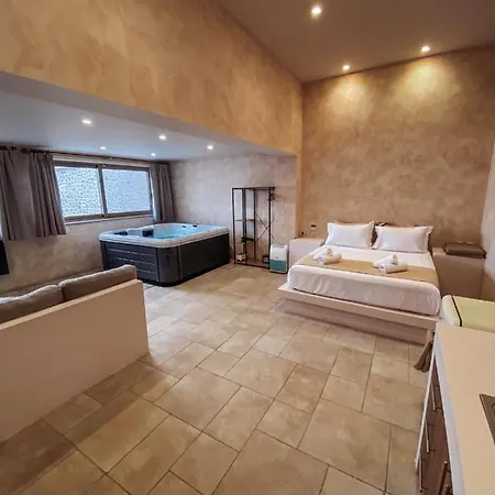 Ξενοδοχείο Mani Luxury And In With Private Pools *