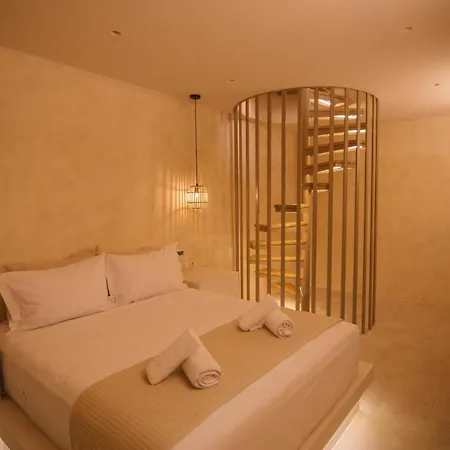 Mani Luxury And In With Private Pools *