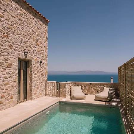 Отель Mani Luxury And In With Private Pools *