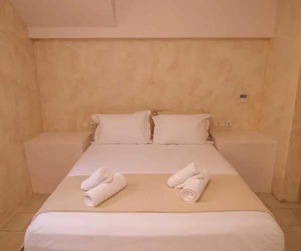 Hotel Mani Luxury And In With Private Pools *