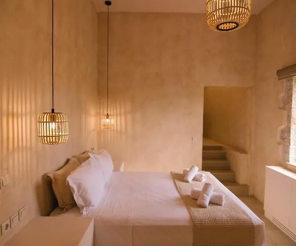 Hotel Mani Luxury And In With Private Pools