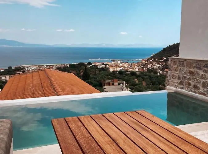 Mani Luxury And In With Private Pools Gytheio