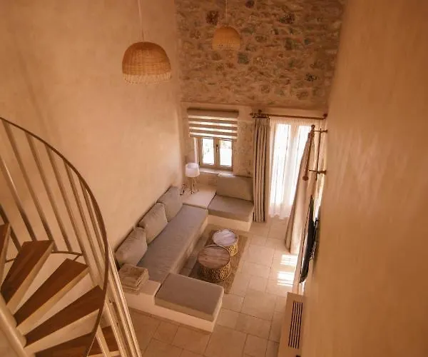 Mani Luxury And In With Private Pools Hotel