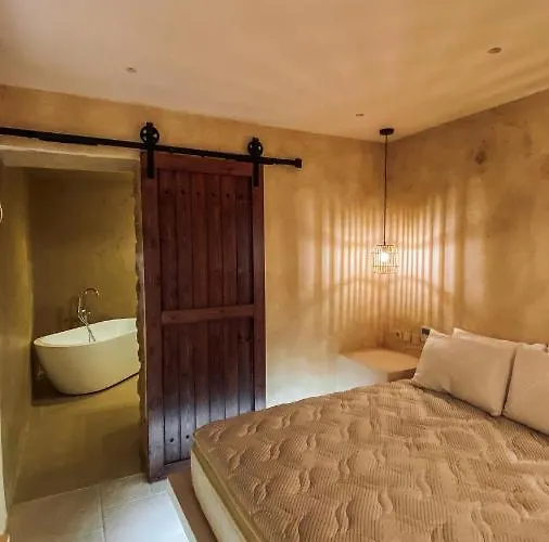 Mani Luxury And In With Private Pools Hotel Gythio