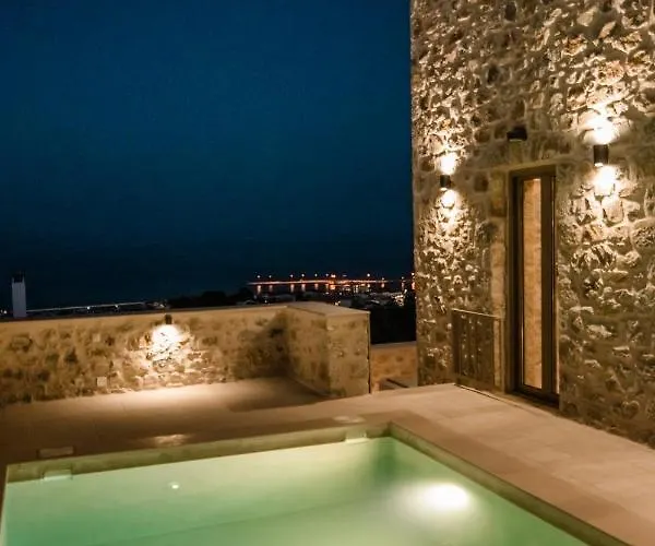 Hotell Mani Luxury And In With Private Pools *